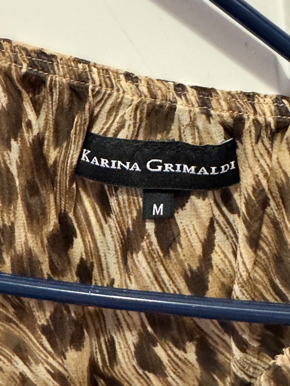 Karina Grimaldi One-Shoulder Animal 100% Silk Drape Handkerchief Blouse $225.00 - Picture 6 of 9